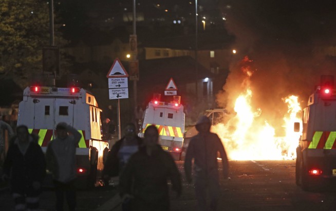 Journalist shot dead in Northern Ireland rioting