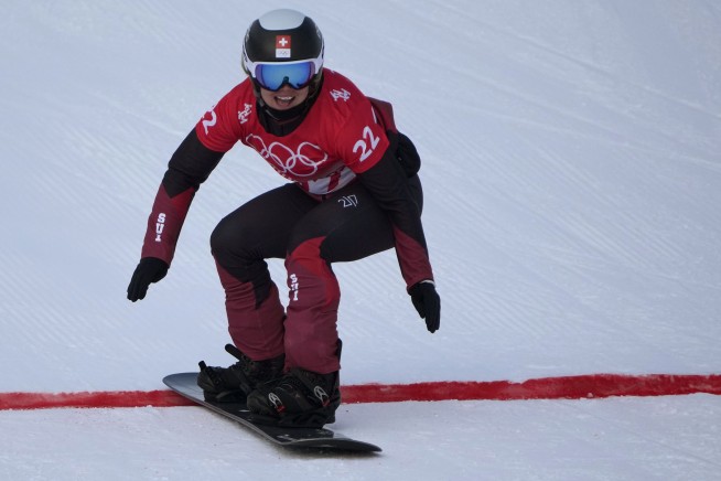 Swiss Olympic snowboarder Sophie Hediger dies in avalanche, aged 26
