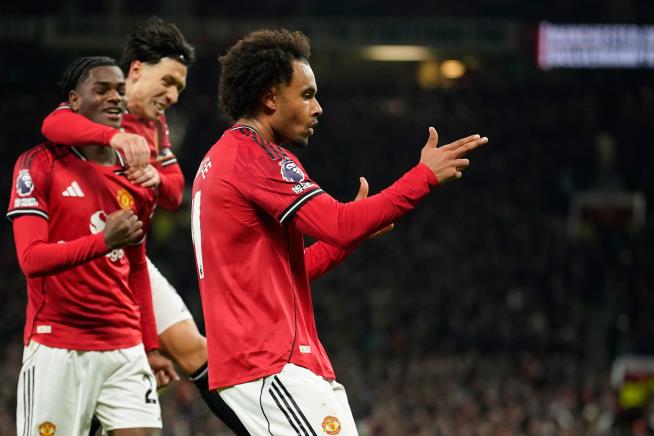 Arsenal will end the year top of the Premier League after 4-1 statement win over Villa