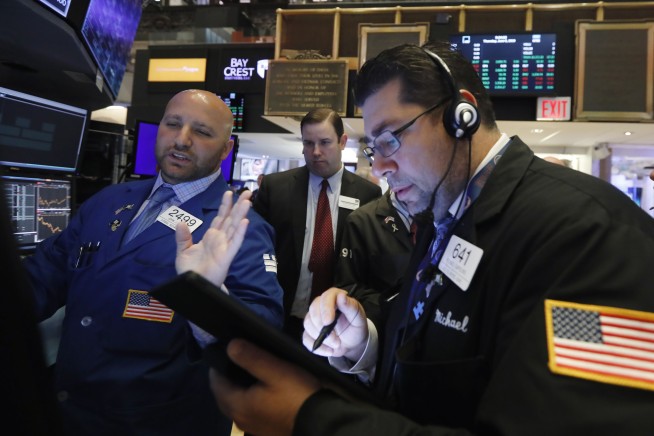 Markets Right Now: Stocks rise, break short losing streak