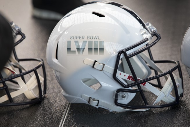 NFL medical chief: Omicron variant part of COVID-19 surge