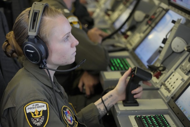 AP Exclusive: US admiral says China fully militarized isles