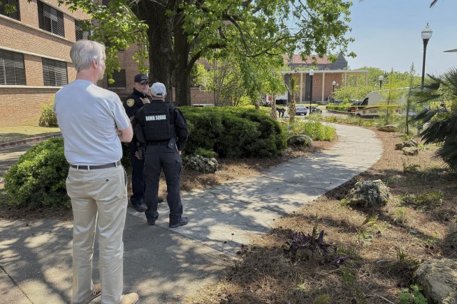 Florida State gunman used deputy mom's former service weapon to kill 2 and wound 6, authorities say