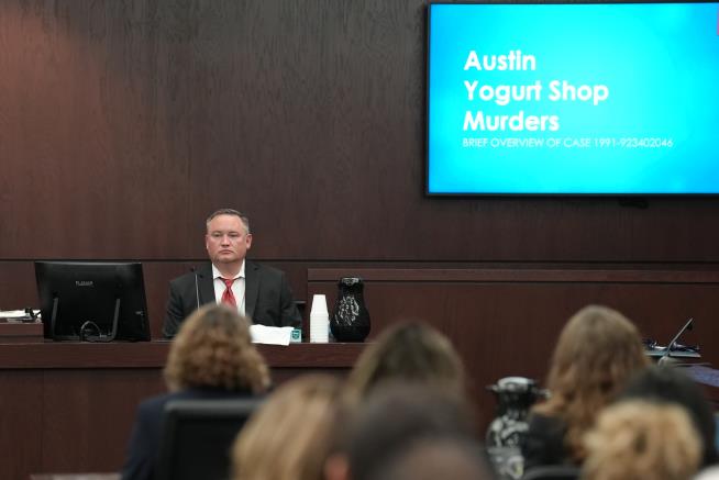 Judge declares 4 men wrongly accused of 1991 Austin yogurt shop murders innocent