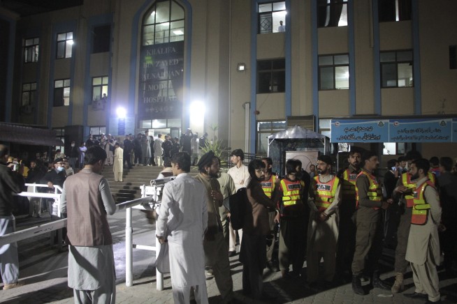 11 killed as strong earthquake rattles Pakistan, Afghanistan
