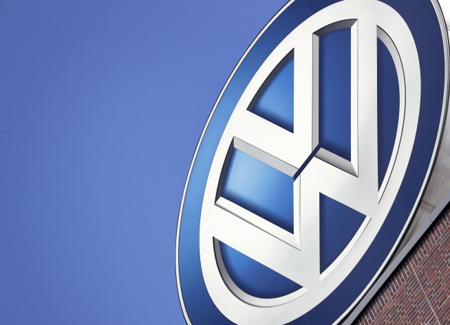 VW pulls car ad after outcry, apologizes for racist overtone