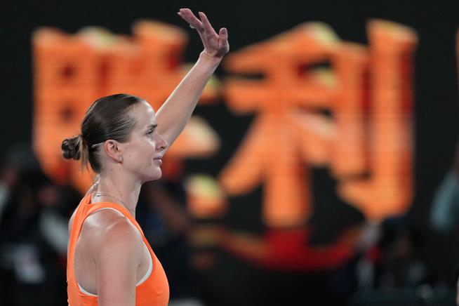 Sabalenka, Svitolina to meet in semis after Gauff's racket-shattering exit, Alcaraz sails through