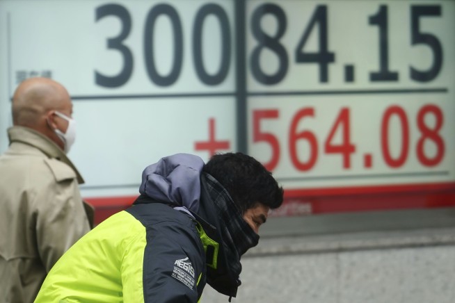 World stocks rally, bringing Japanese market to 30-year high