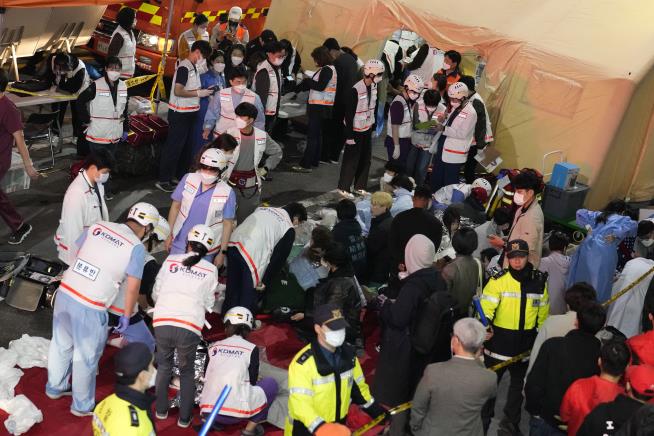 Crush kills at least 151 at Halloween festivities in Seoul | Newser