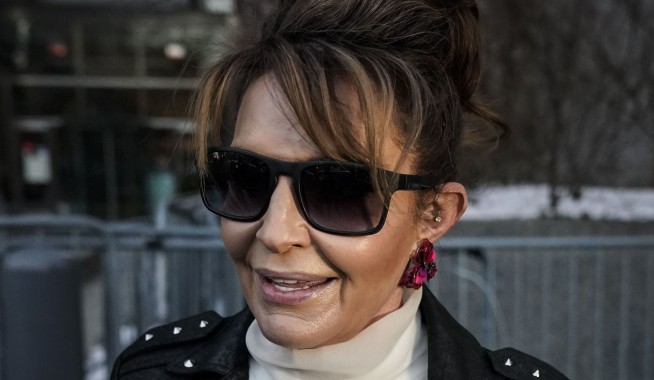 Judge: Sarah Palin seeks new trial in defamation lawsuit