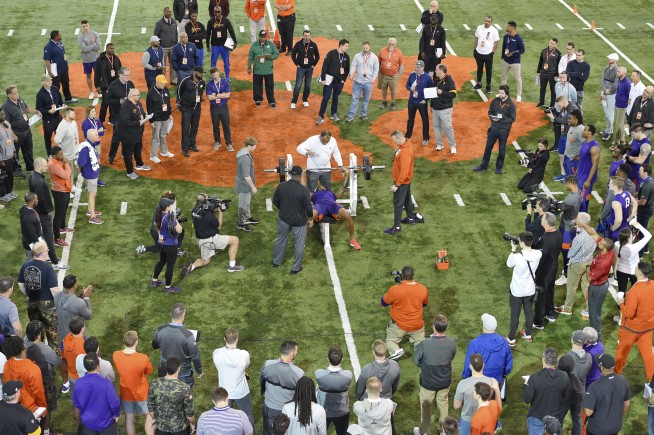 Column: Virus will make the timeline for sports, too