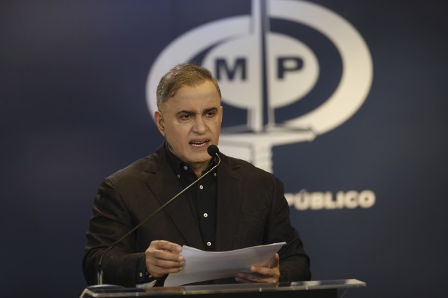 Carter Center unable to verify Venezuela election results, blasts officials for lack of transparency