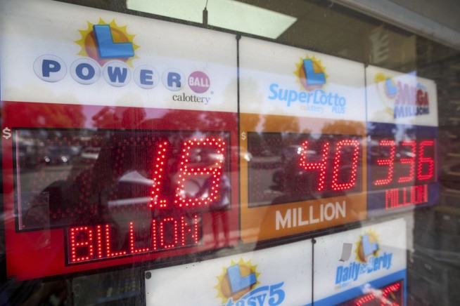 Powerball lottery players in Missouri and Texas to split nearly $1.8 billion jackpot