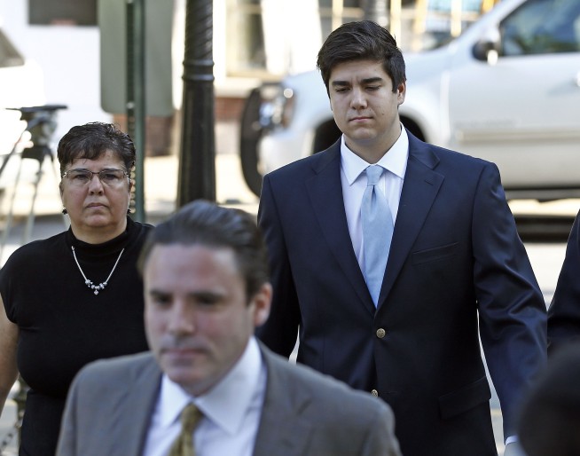 Cop at frat brothers' hearing: Pledge 'looked like a corpse'