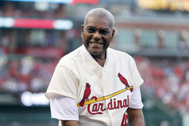 Bob Gibson, fierce Hall of Fame ace for Cards, dies at 84