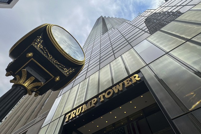 Person found on 'elevated surface' inside Trump Tower in New York is arrested, police say