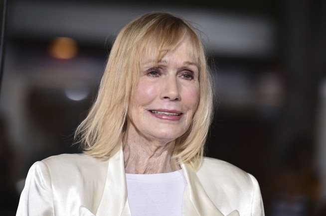Oscar-nominated 'MASH' actor Sally Kellerman dies at 84