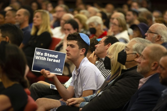 Israeli and Palestinian supporters rally across U.S. as Israel declares war after Hamas attack