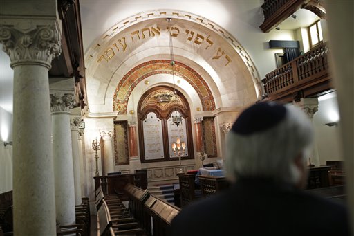 Portugal approves citizenship plan for Sephardic Jews