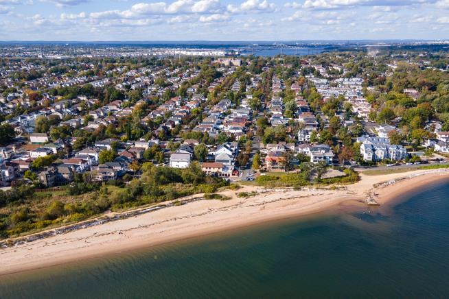 Judge tosses lines of NYC’s only Republican House seat, as state enters redistricting wars