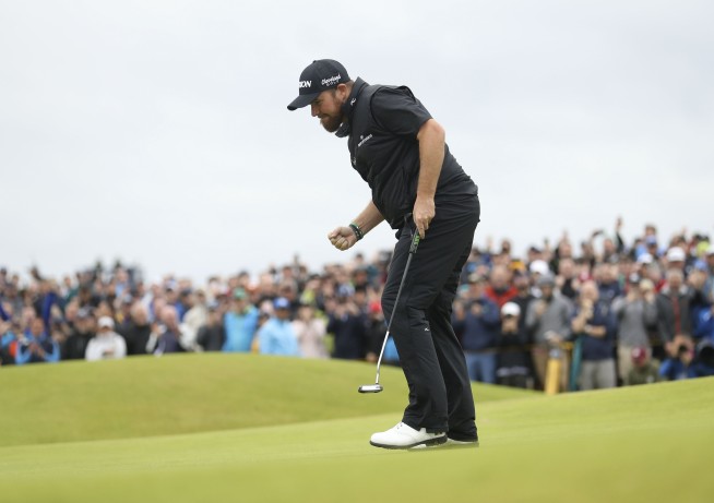 Lowry wins British Open in celebrated return to Emerald Isle