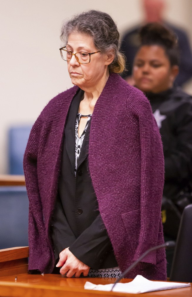 Jury convicts white Florida woman in fatal shooting of her Black neighbor during ongoing dispute