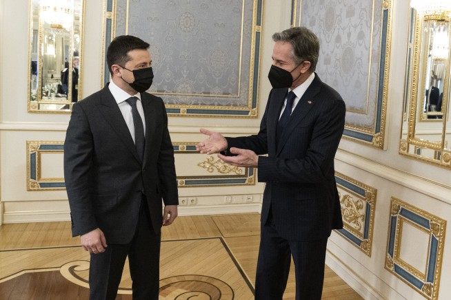 Blinken urges unity to fight 'relentless' Russian aggression