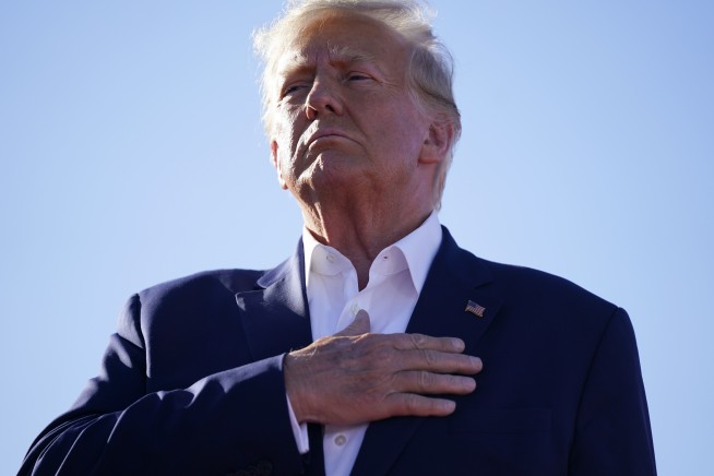 Trump, facing potential indictment, holds defiant Waco rally