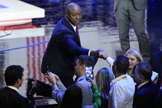 South Carolina Sen. Tim Scott abruptly ends 2024 presidential bid, shocking even his campaign staff