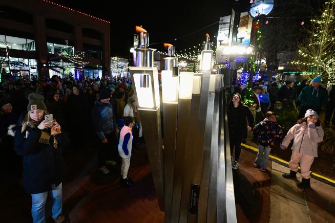 US Jewish groups urge heightened security at public events after Hanukkah attack in Australia