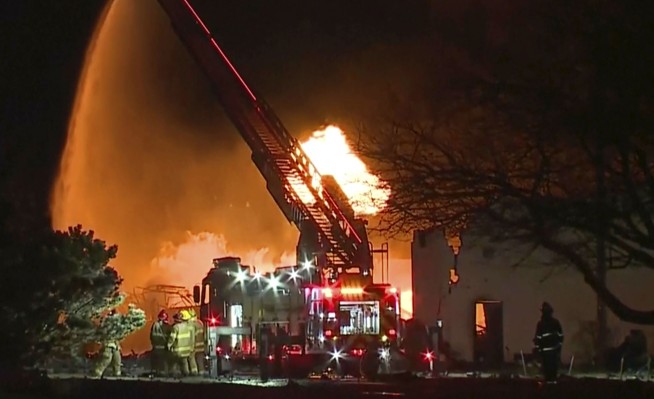 Explosive fire at site housing vaping supplies kills 1 outside Detroit, sends debris a mile away