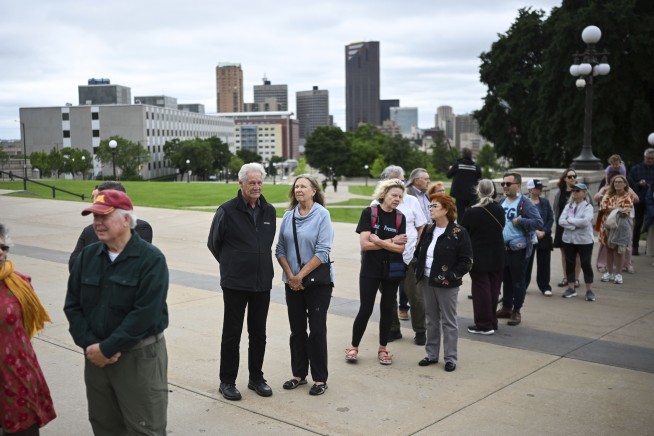Biden pays respects as former Minnesota House Speaker Hortman, killed in shooting, lies in state
