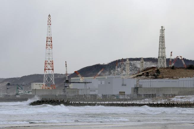 Fukushima nuclear plant operator restarts reactor at another plant, reviving safety concerns
