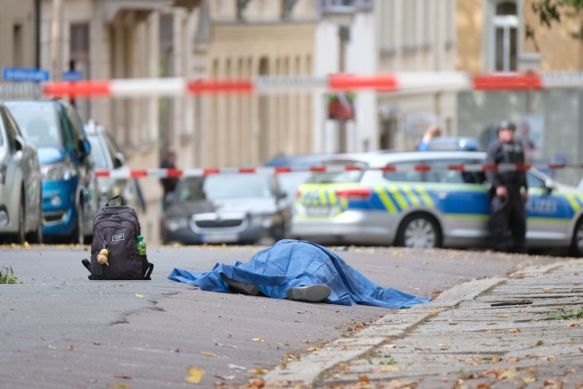 2 dead in attack targeting German synagogue on Yom Kippur
