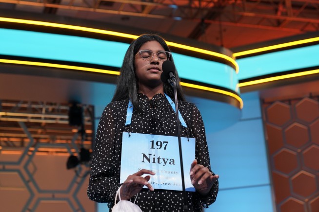 Harini Logan wins spelling bee in 1st-ever tiebreaker