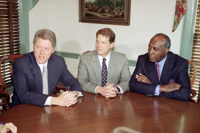 Vernon Jordan, activist, former Clinton adviser, has died