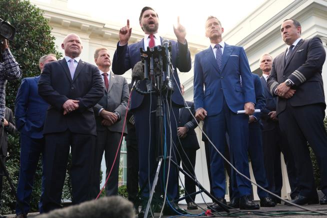 Trump says Senate should scrap the filibuster to end the government shutdown