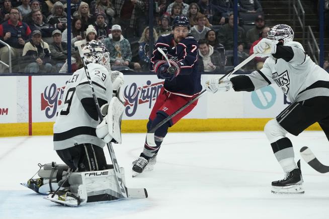 Doughty Scores 33 Seconds Into OT, Kings Rally Past Blue Jackets 4-3 ...