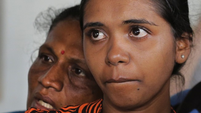 Investigator: 7 suicide attackers behind 6 Sri Lanka blasts