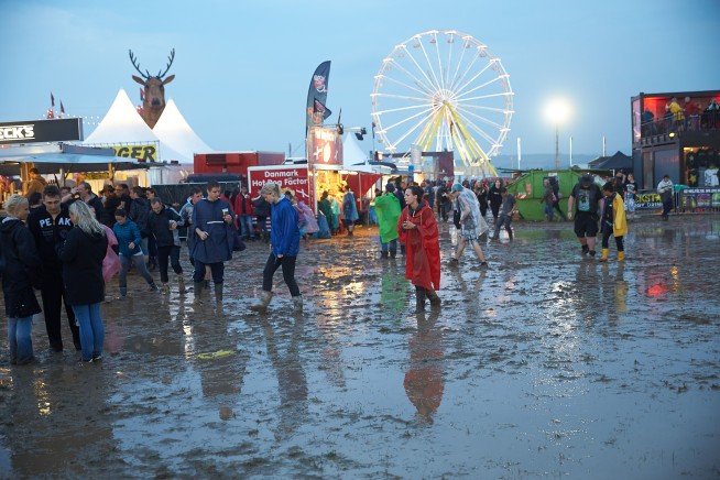German rock festival suspended after 72 injured in storm