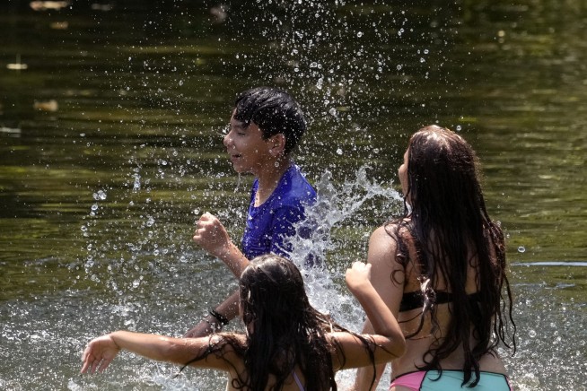 Triple-digit temperatures scorch Texas as millions across Southwest under excessive heat warnings