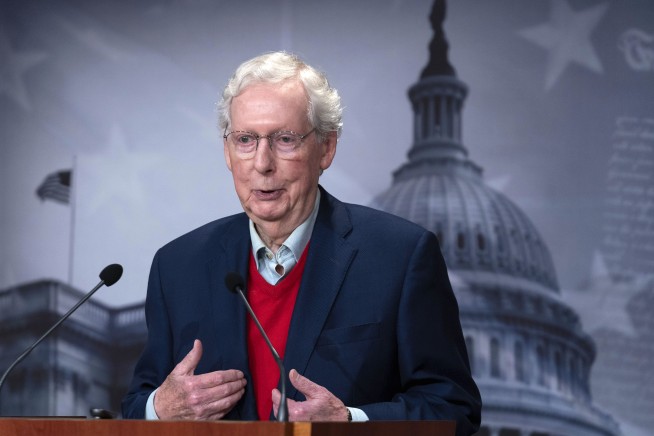Sen. Mitch McConnell won't seek reelection in 2026, ending long tenure as Republican power broker