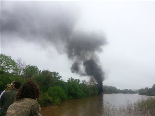 Tankers carrying oil derail, catch fire in Va.