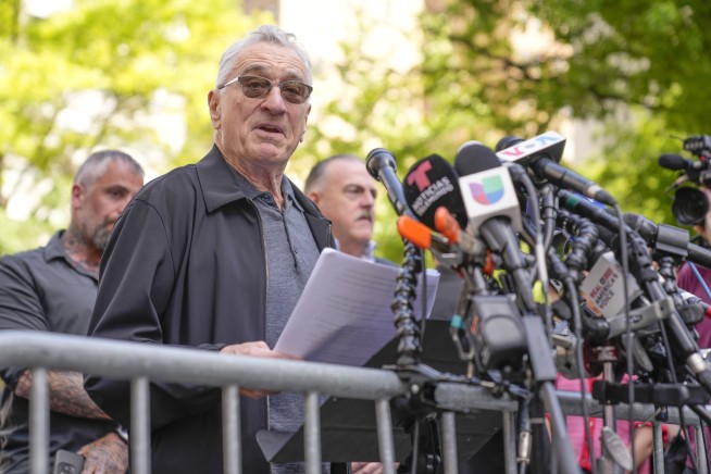 Biden campaign sends allies De Niro and first responders to Trump's NY trial to put focus on Jan. 6