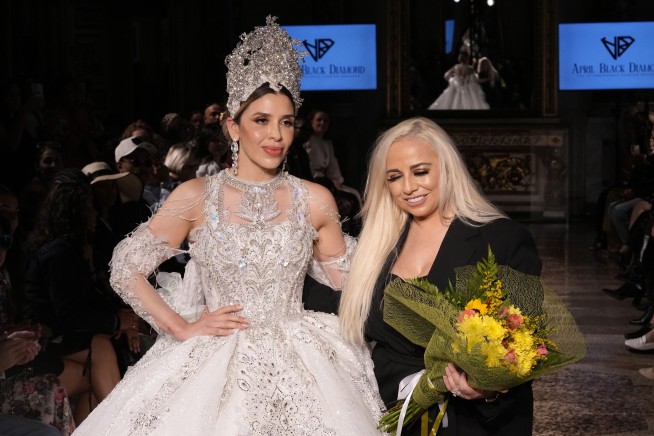 She defended 'El Chapo.' Now this lawyer is using her narco-fame to launch a music career