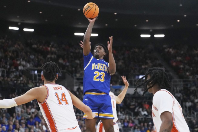 No. 12 seed McNeese holds off late Clemson charge to earn first March Madness victory