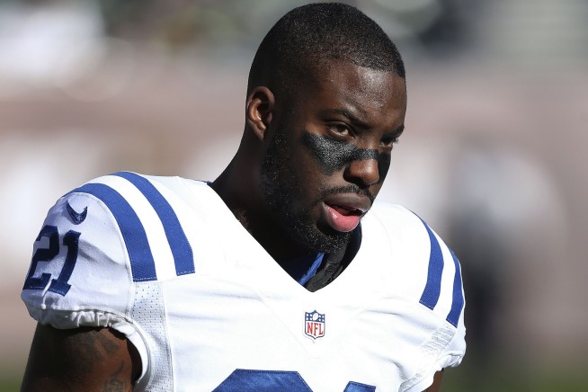 Former Dolphins, Colts player Vontae Davis found dead in his South Florida home at age 35