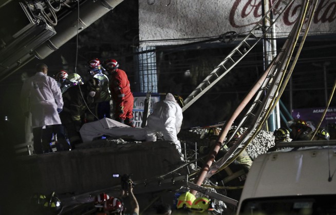 Mexico City metro overpass collapses onto road; 23 dead