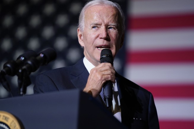 US judge in Texas strikes down Biden loan-forgiveness plan