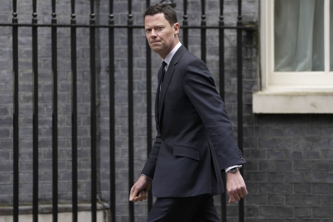 UK deputy prime minister quits after bullying investigation